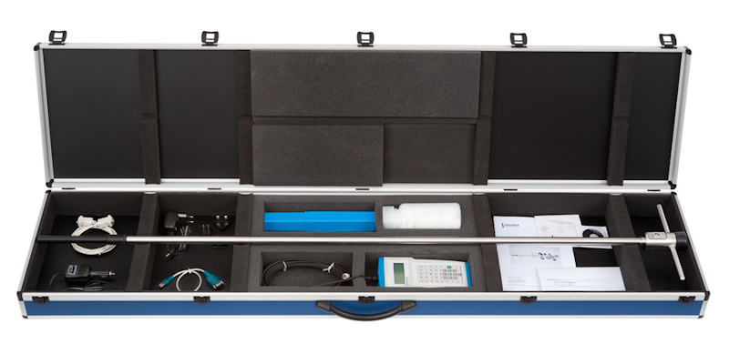 The complete and robust FTN02 measuring system including the 1.4 m long lance LN02.