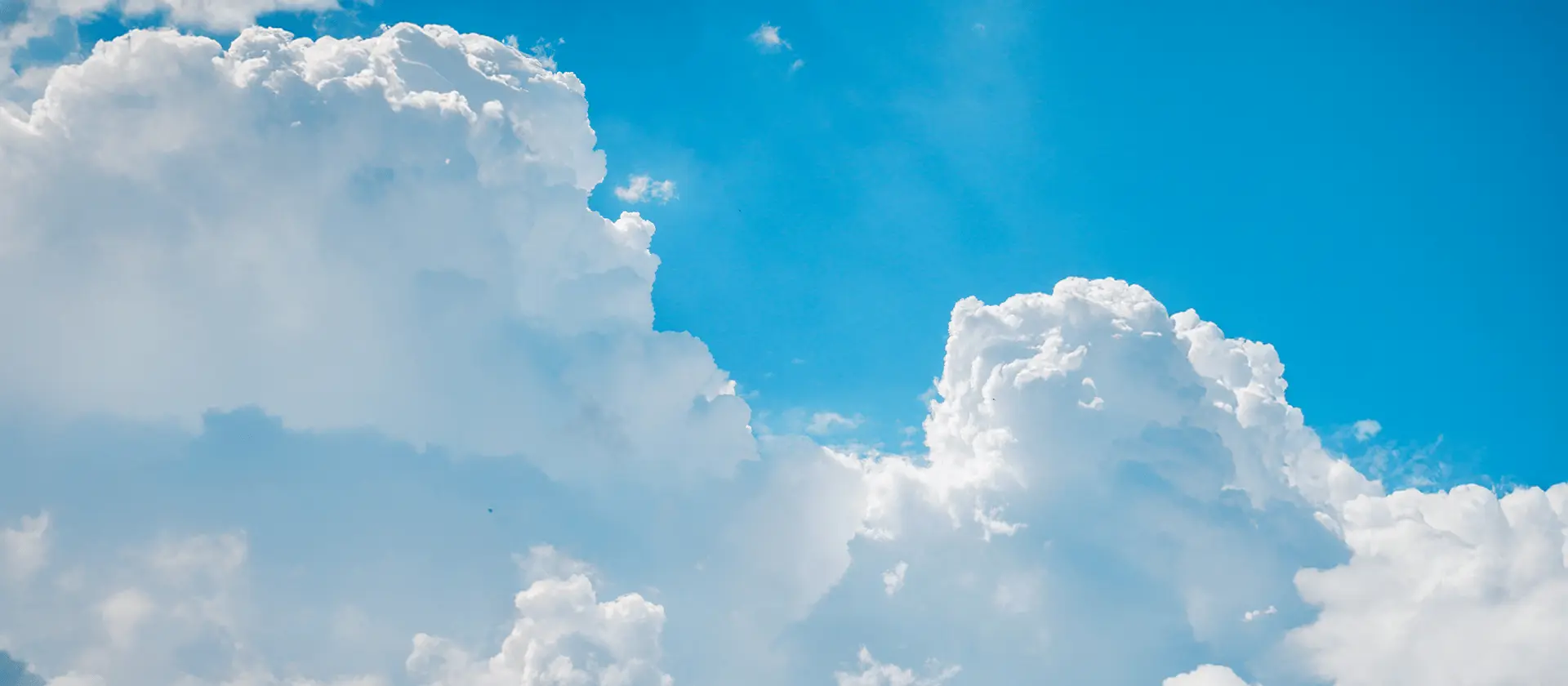 Meteorological station sensors for surface energy balance, including solar radiation and soil heat flux measurement.