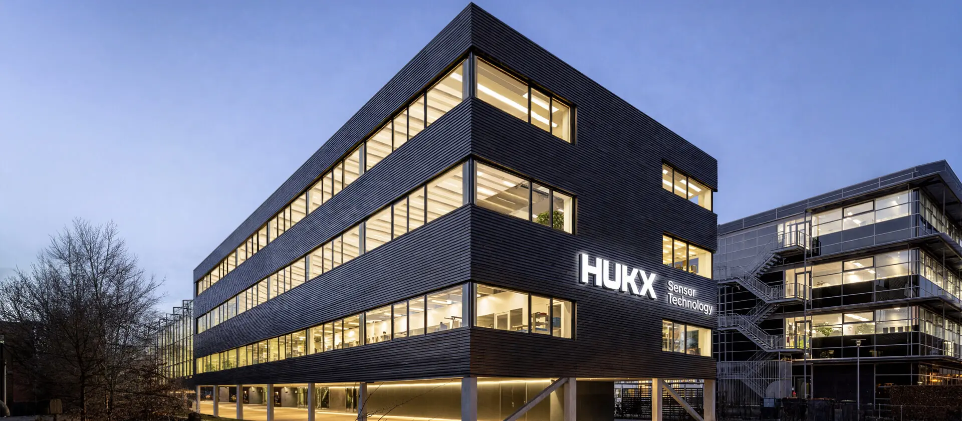 Hukx about hukx keyvisual 2 1920x840px