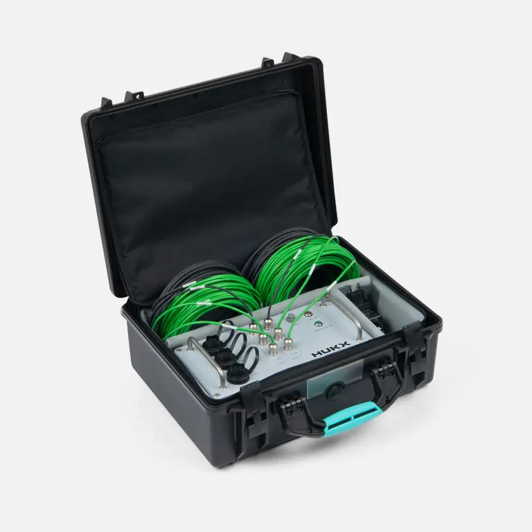 TRSYS20 building thermal resistance measuring system including MCU, PSU, two HFP01 sensors, and two matched thermocouple pairs in a carrying case.